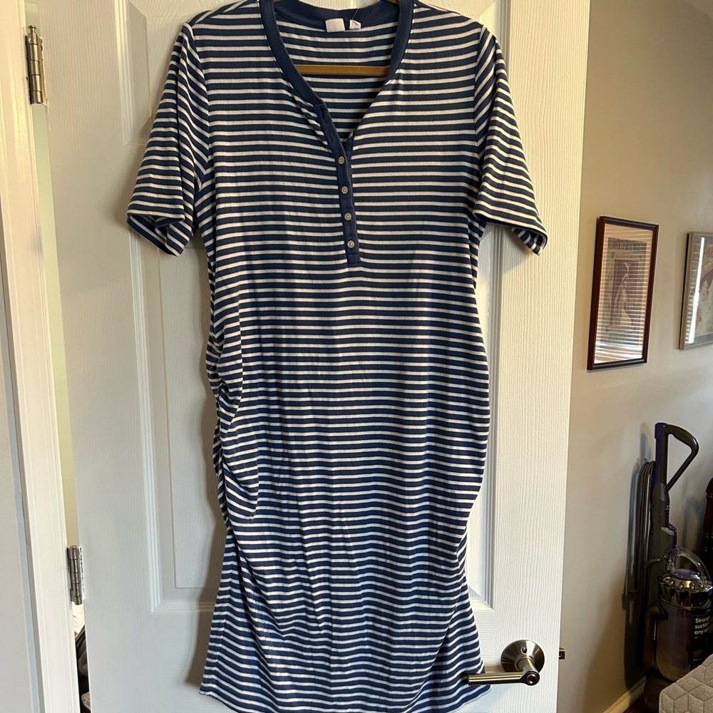 Gap maternity striped Henley dress. Xl